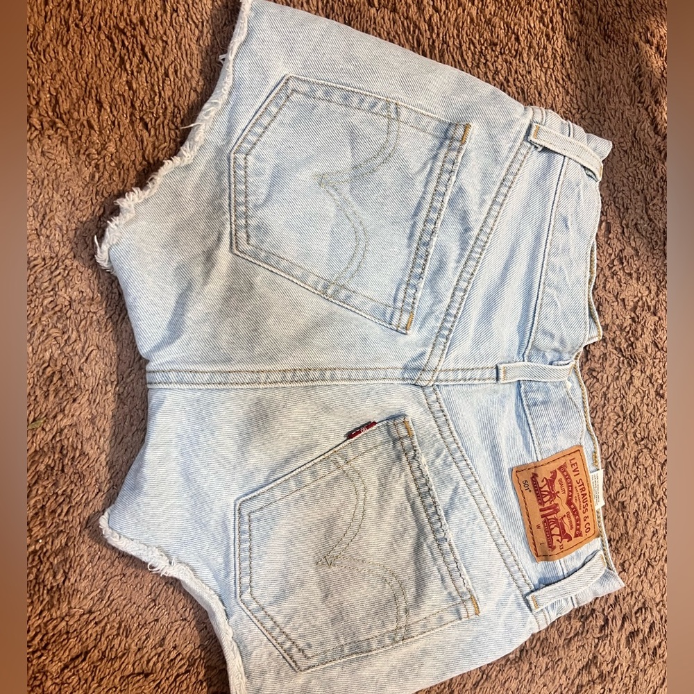 Levi 501 high wasted Jean shorts size 23 NWOT